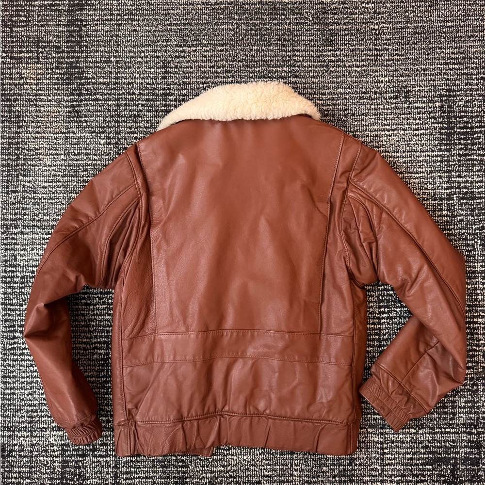 Vintage L.L. Bean Leather Bomber Jacket with Sheepskin Collar - Picture 6 of 10